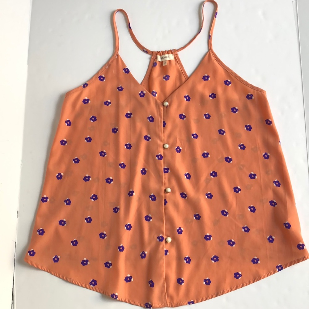 Everly Tank Top - Picture 2 of 5